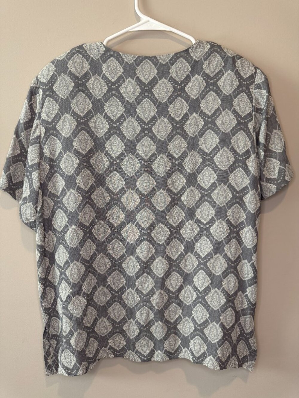 Doncaster Womens Blouse Size 16 Gray Silver Paisley Vintage Button Front USA - Picture 6 of 8